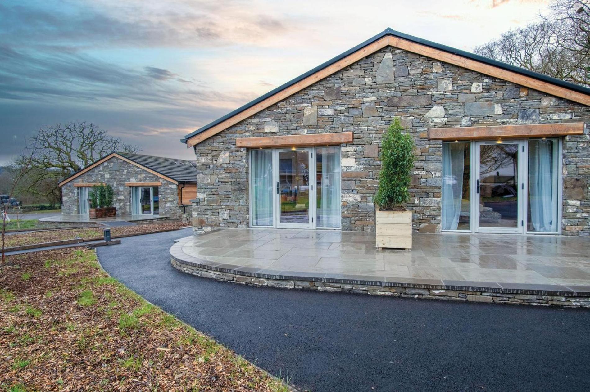 Suite 2 - Sleeping Giant Hotel - Pen Y Cae Inn Brecon Zewnętrze zdjęcie
